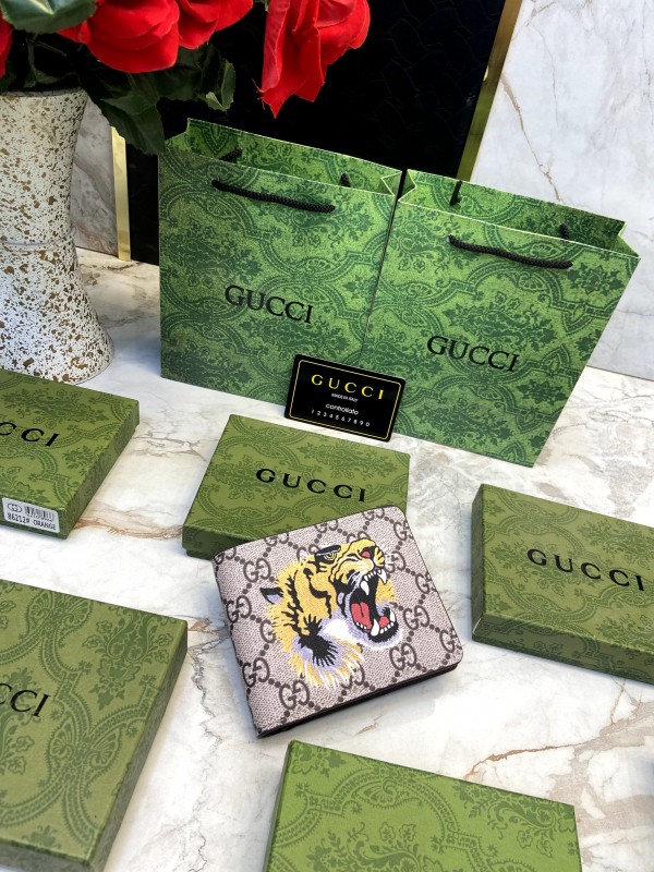 First Copy GC Beige Tiger Wallet For Men's - Image 2