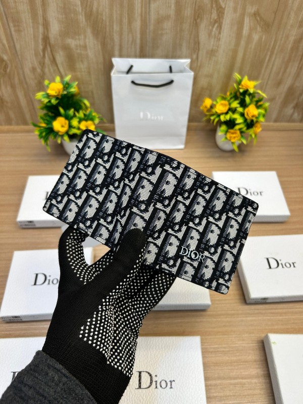 First Copy Dior Wallet For Men's V654 - Image 2