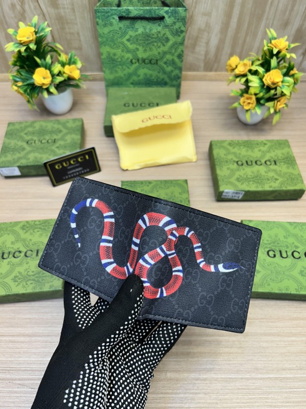 First Copy Gucci Snake Wallet For Men's V657