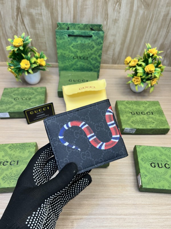 First Copy Gucci Snake Wallet For Men's V657 - Image 2