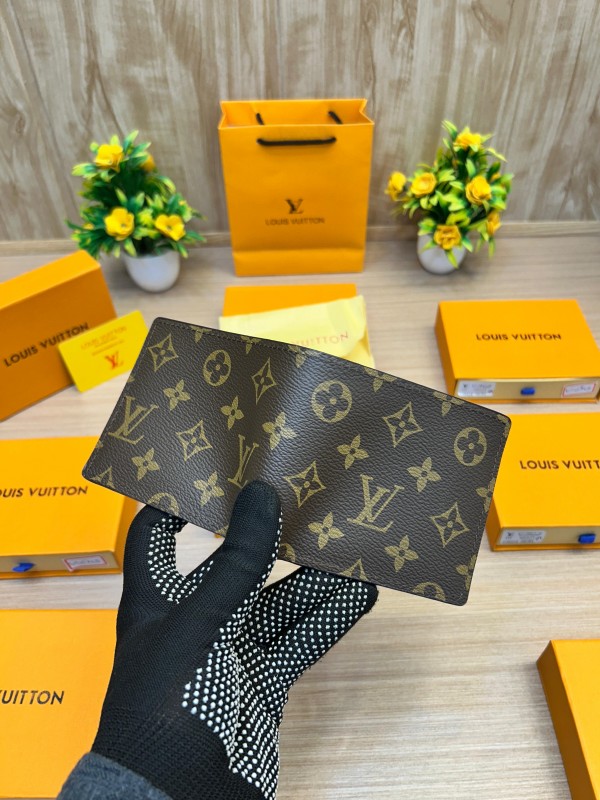 First Copy Luxury L V Wallet For Men's V673 - Image 2