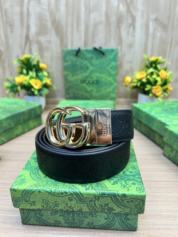 First Copy Gucci Reversible Golden Buckle Belt Black/Brown - Image 2