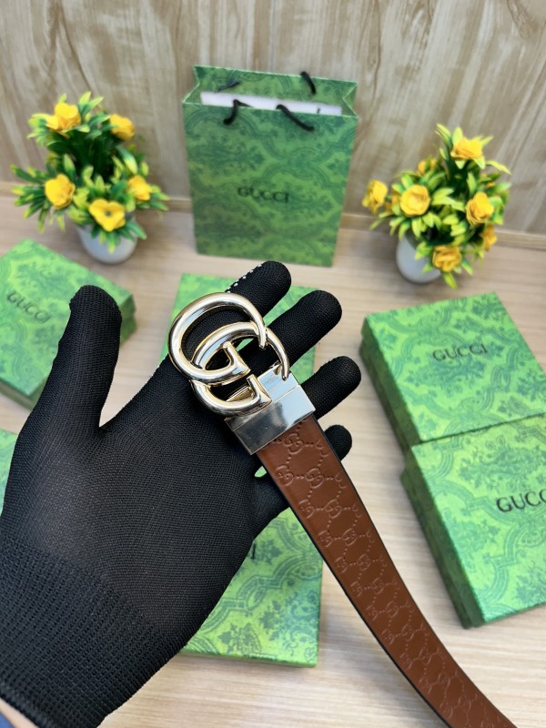 First Copy Gucci Reversible Golden Buckle Belt Black/Brown