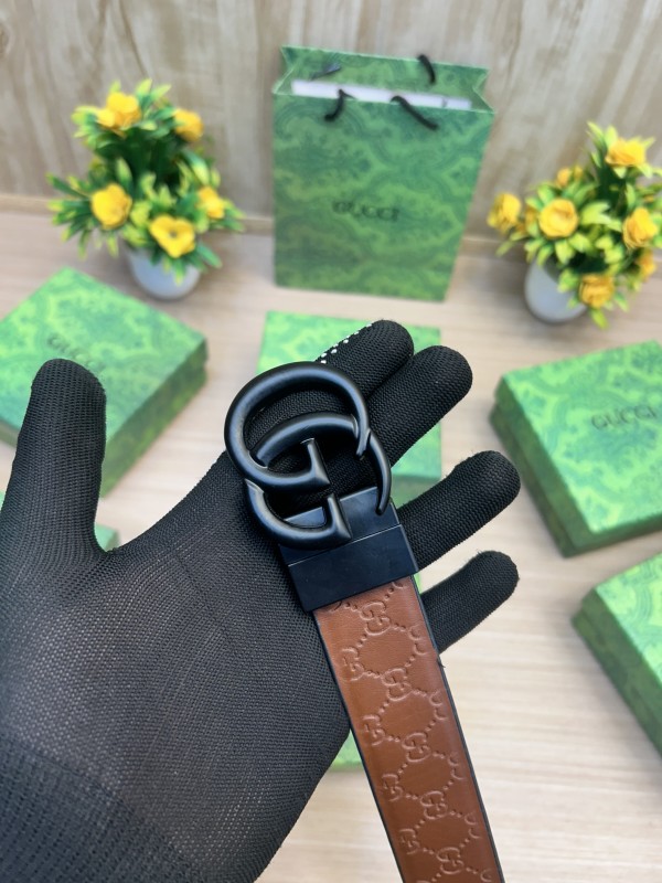 First Copy Gucci Reversible Buckle Belt Black/Brown - Image 3