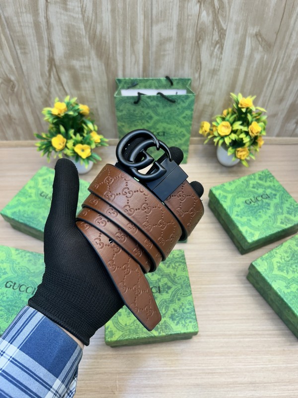 First Copy Gucci Reversible Buckle Belt Black/Brown - Image 2