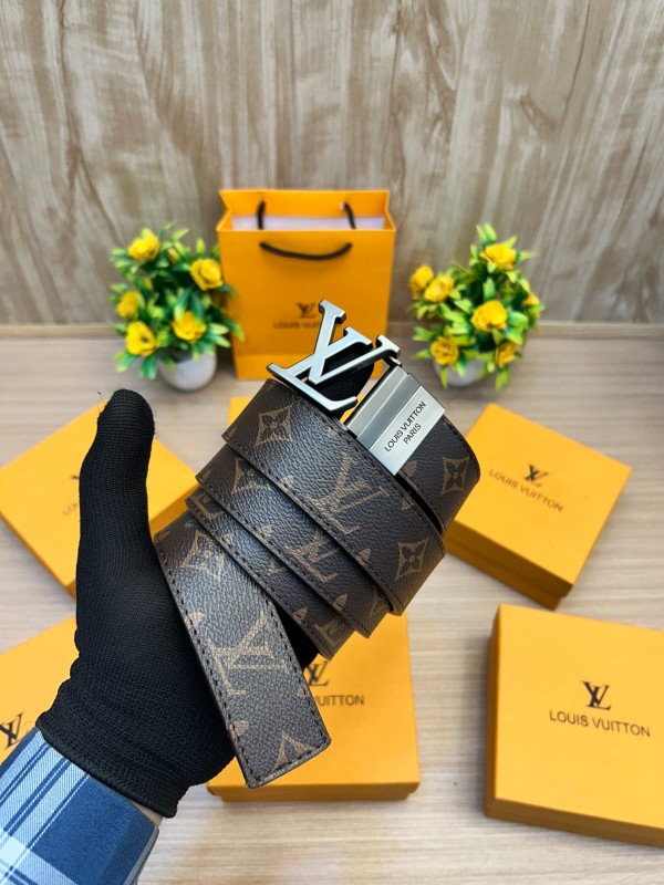 First Copy Luxury Reversible Metal Buckle Belt Black/Brown - Image 2