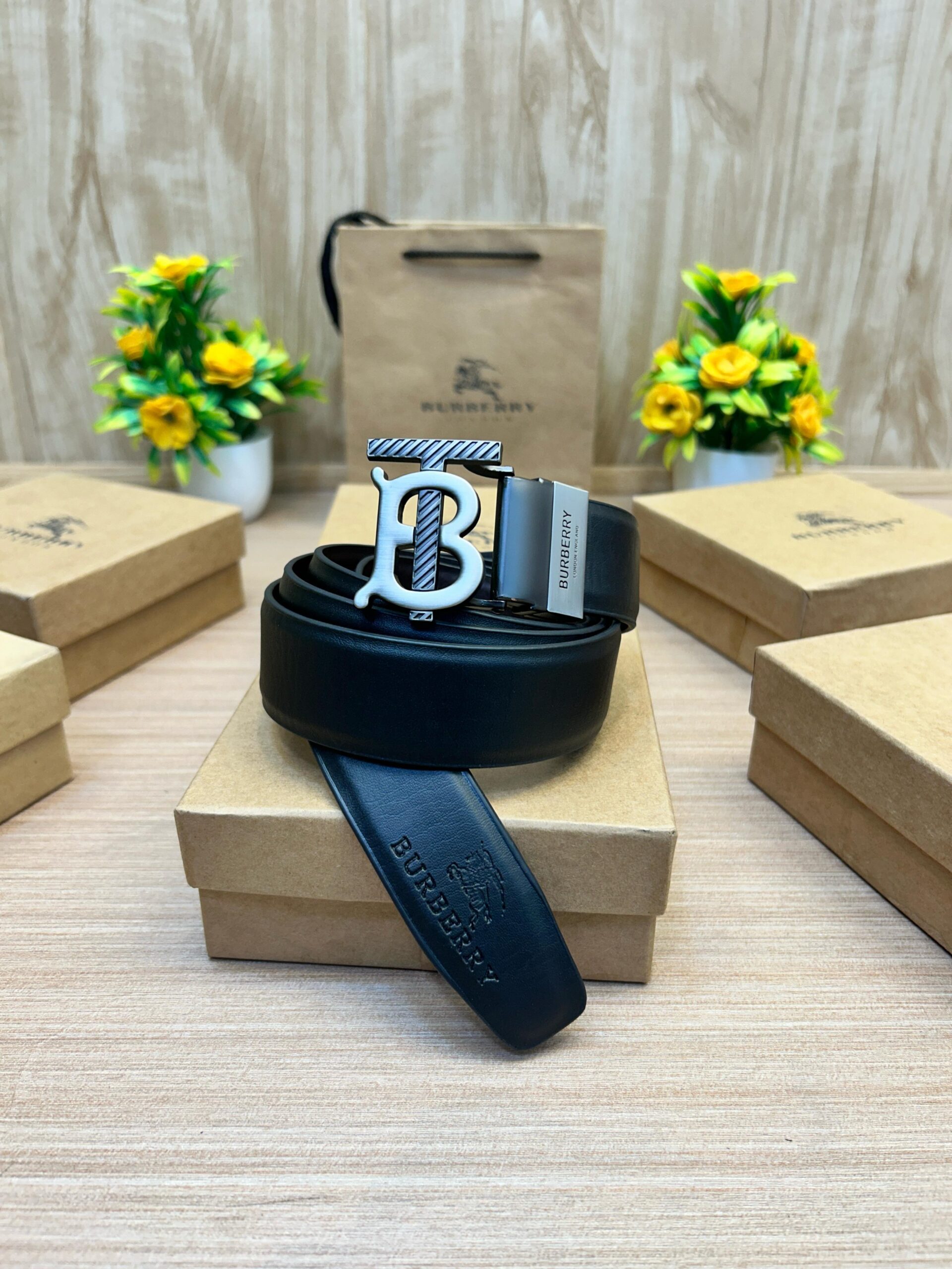 First Copy Burberry Embossed Strip Belt Reversible Buckle KS4 - Image 4