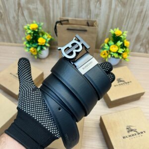 First Copy Burberry Embossed Strip Belt Reversible Buckle KS4