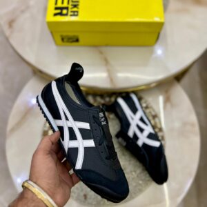 First copy onitsuka tiger black white
