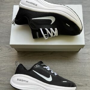 First copy Nike vomero plus Black White